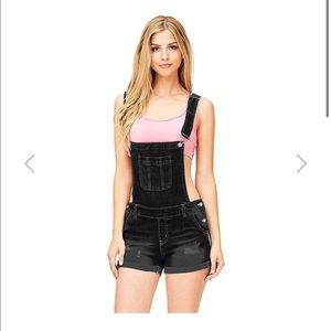 DENIM OVERALL SHORTS